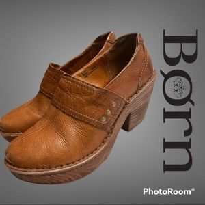Born | Brown Leather Slip In Clogs Mules size 6.5 m
